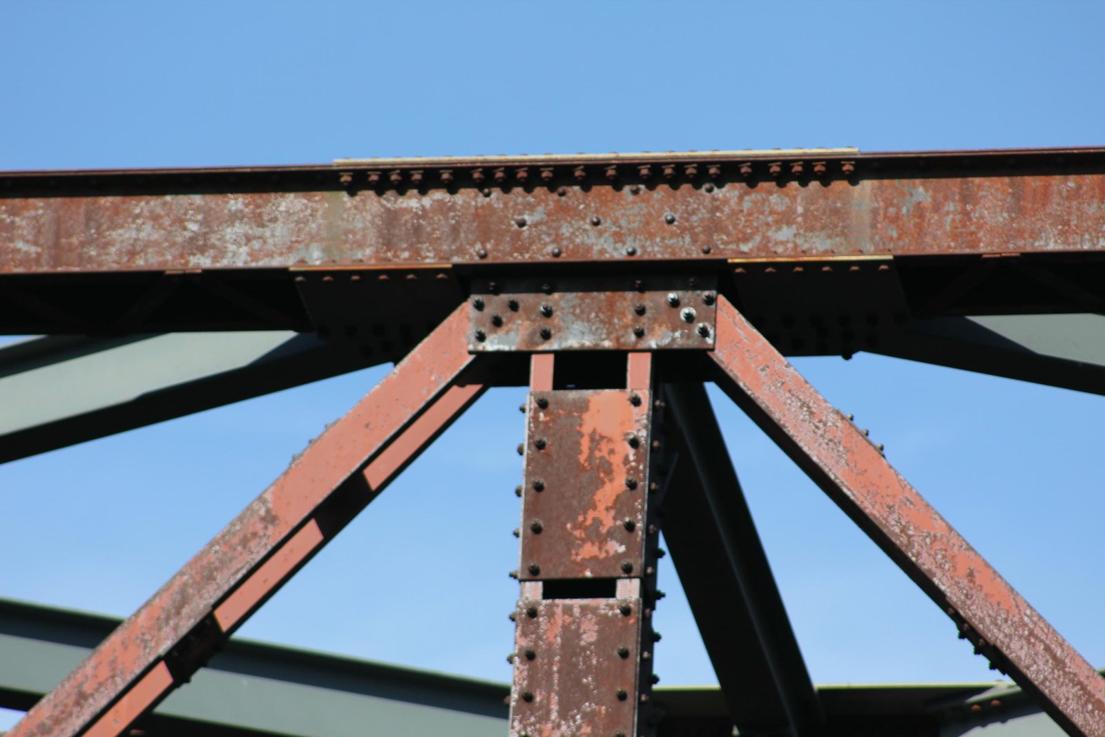 Upper connection